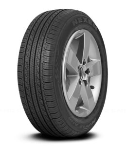 N’Priz AH8 215/45R18 89V