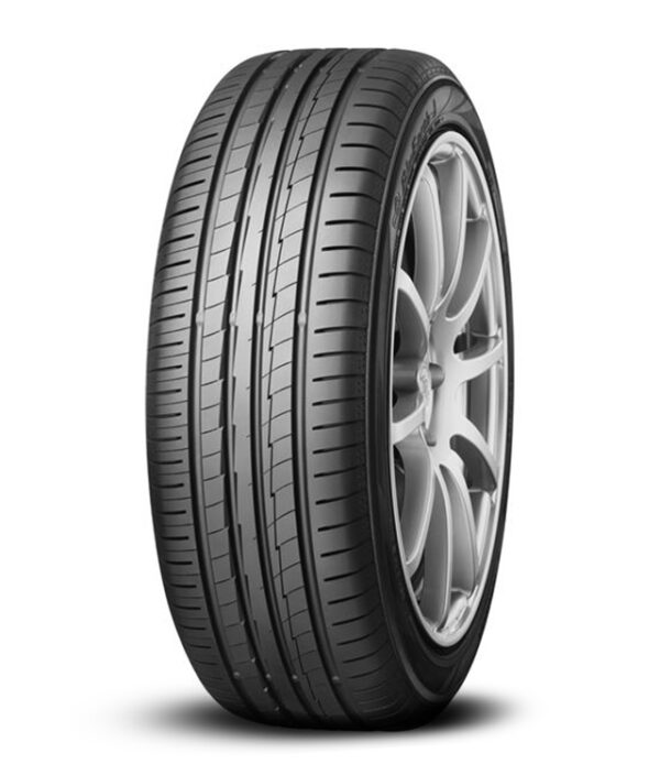 215/60 R17 96H Bluearth-A AE-50